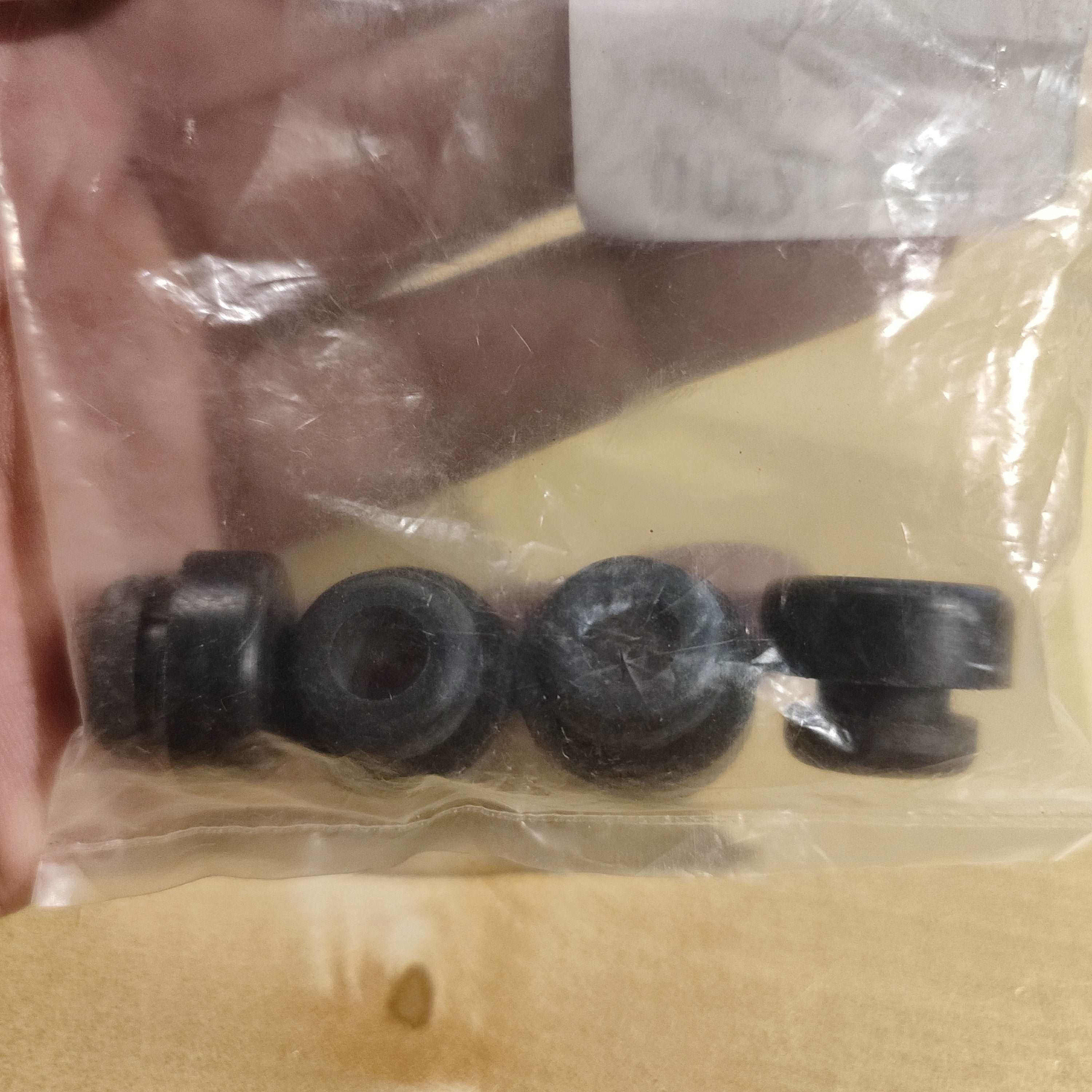 DISPLAY CLEARANCE - DIXON PA-RIMSGM/4-HP R.BER GROMMET | DIXON , Zoso Music