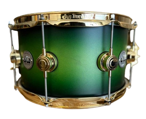 DW USA Collector's All-Maple 7"x13" Snare Drum, Satin Specialty Lime Green to Ebony Burst, Gold HW | Zoso Music Sdn Bhd