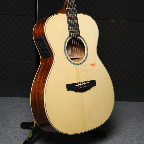 Kepma A1-OM Series Solid Sitka Spruce Top, Side & Back Solid Mahagony OM Body Acoustic Guitar w Case