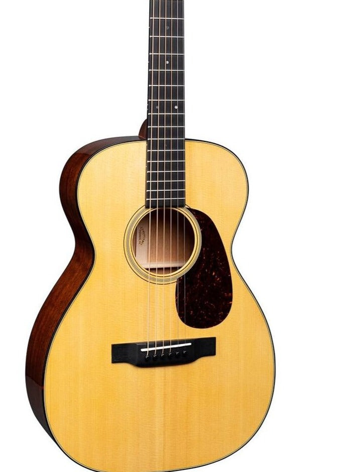 Martin 0-18 Standard Series Concert Acoustic Guitar Full Solid Spruce Top, Mahogany Back & Sides w/Hardcase