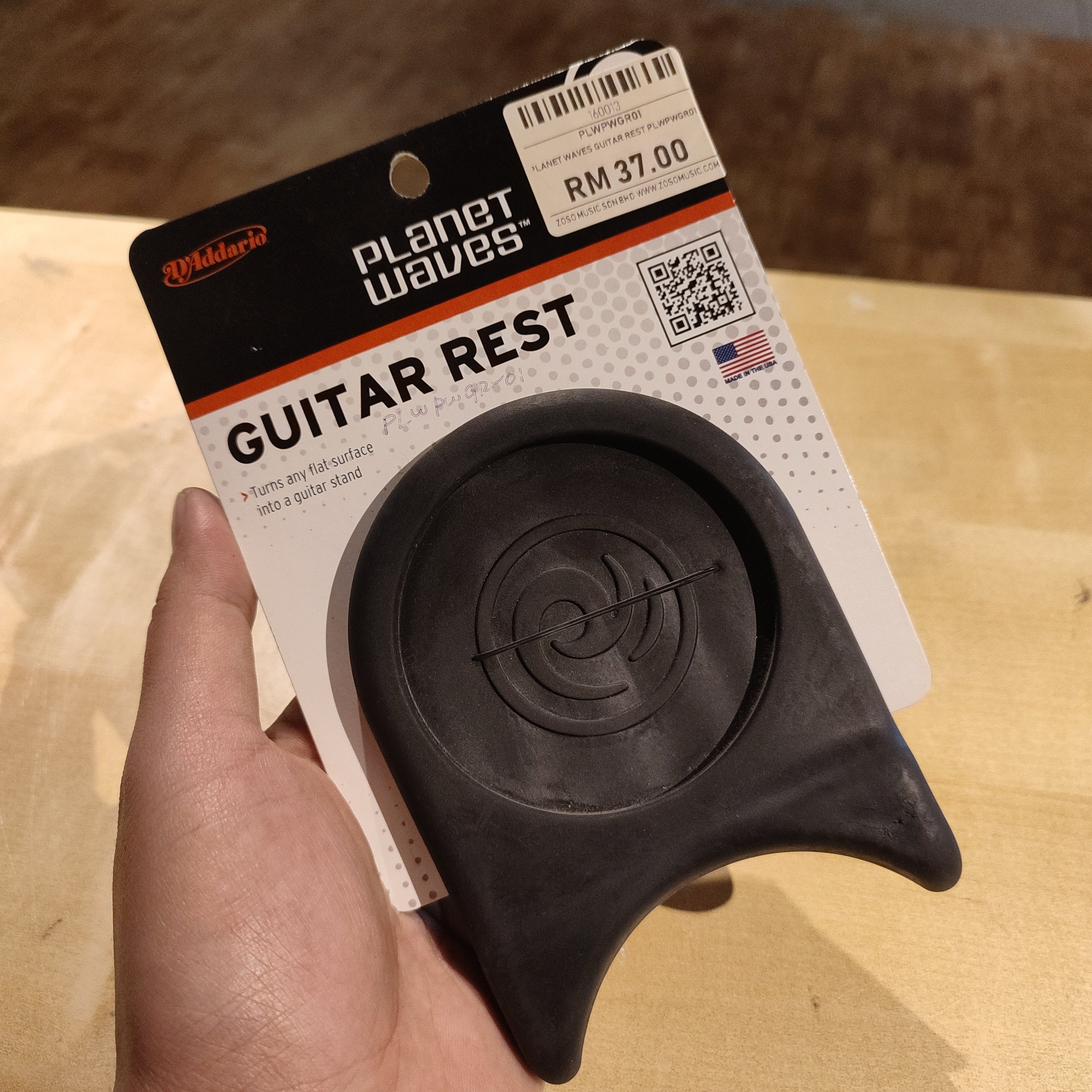 DISPLAY CLEARANCE - PLANET WAVES GUITAR REST PWGR01 | PLANET WAVES , Zoso Music