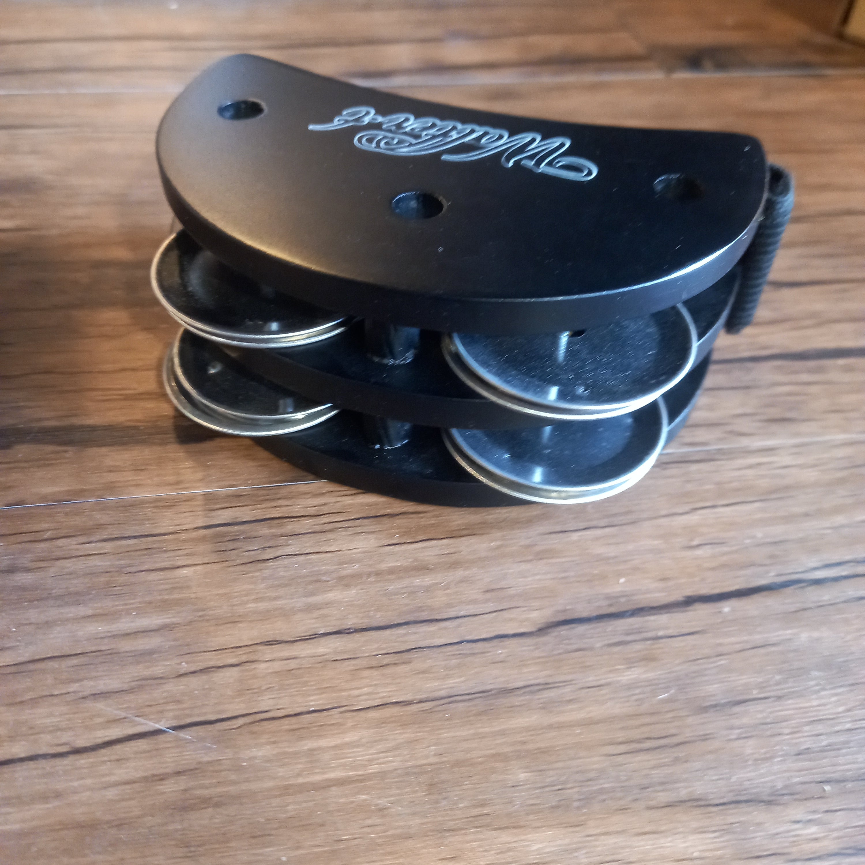 DISPLAY CLEARANCE - WALTER W9B TAMBOURINE CAJON EFFECT | WALTER , Zoso Music