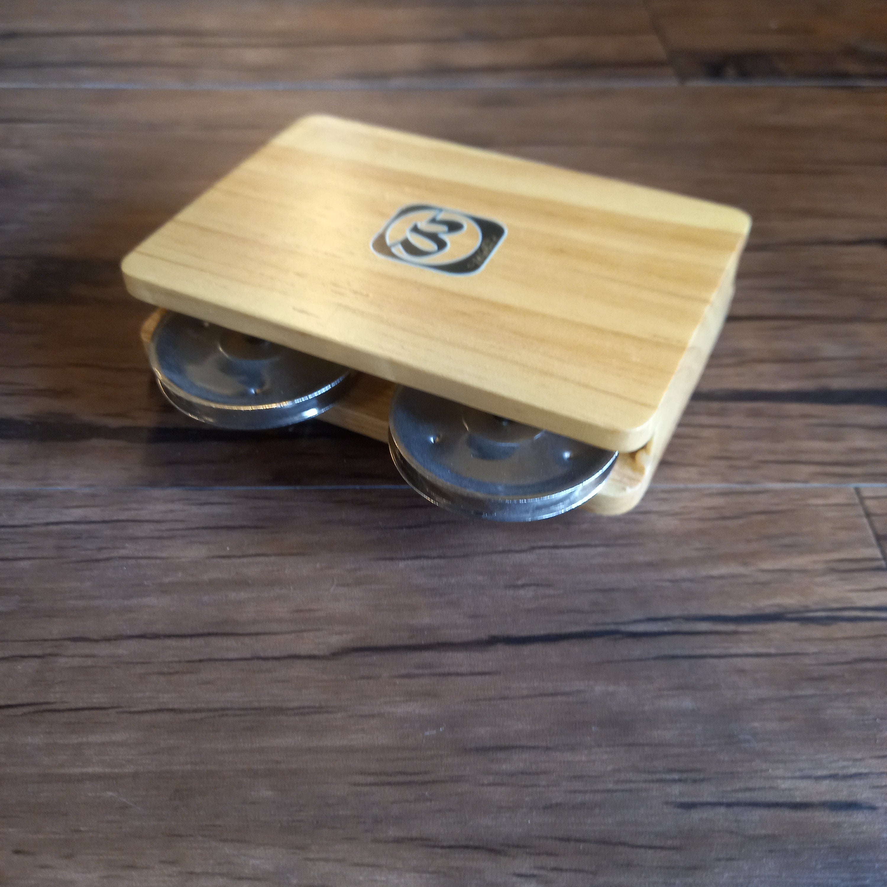 DISPLAY CLEARANCE - WALTER W6 TAMBOURINE CAJON EFFECT | WALTER , Zoso Music
