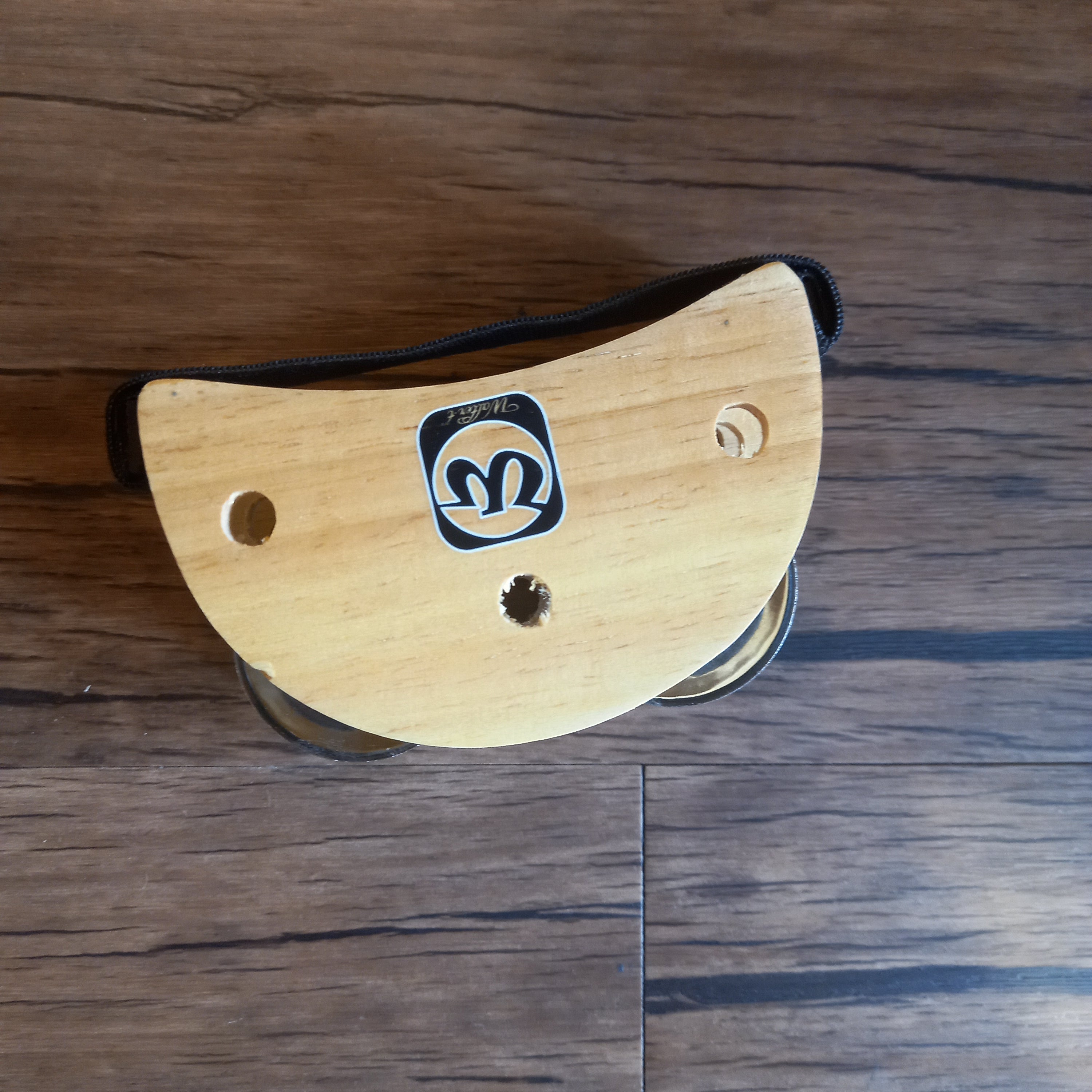 DISPLAY CLEARANCE - WALTER W9N TAMBOURINE CAJON EFFECT | WALTER , Zoso Music