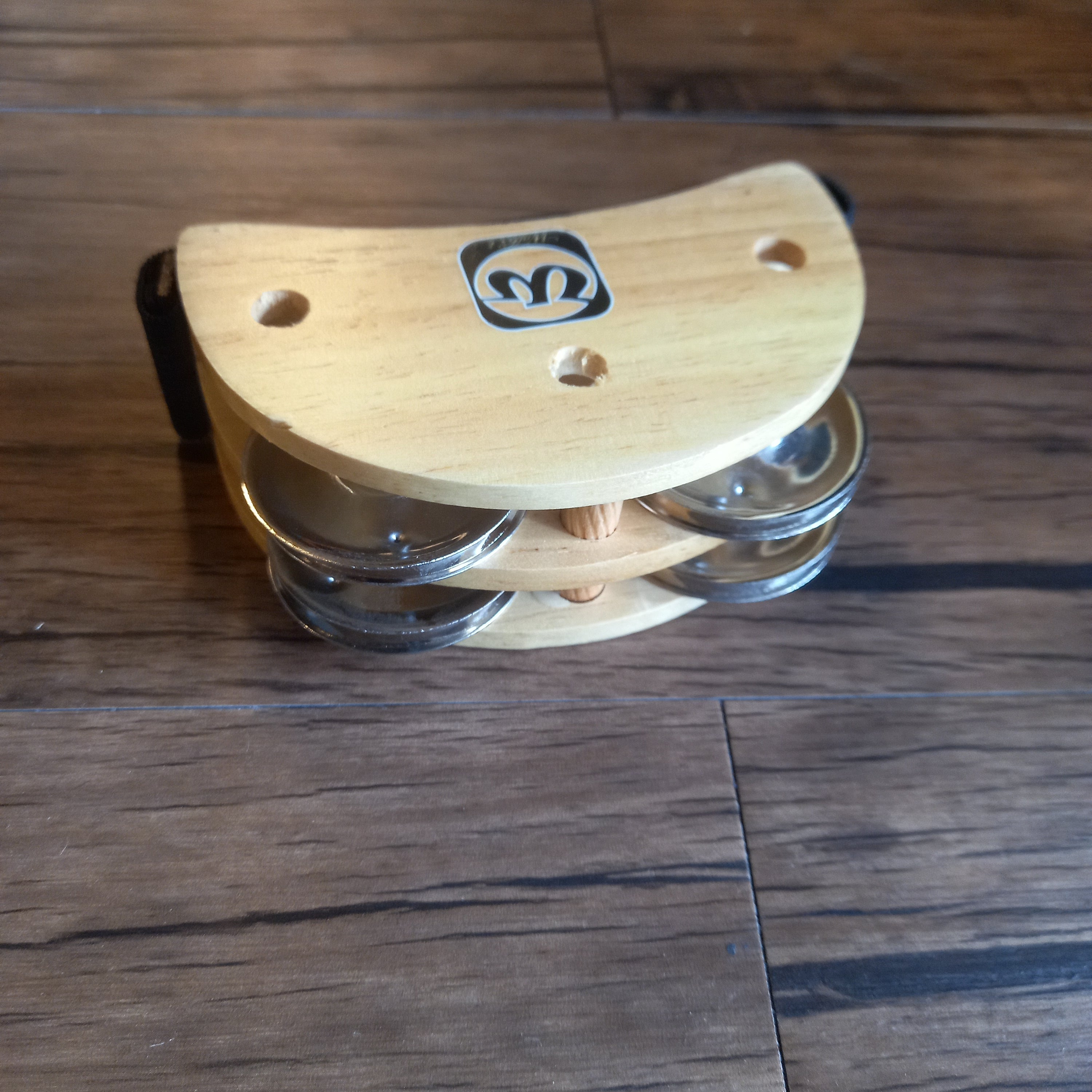 DISPLAY CLEARANCE - WALTER W9N TAMBOURINE CAJON EFFECT | WALTER , Zoso Music