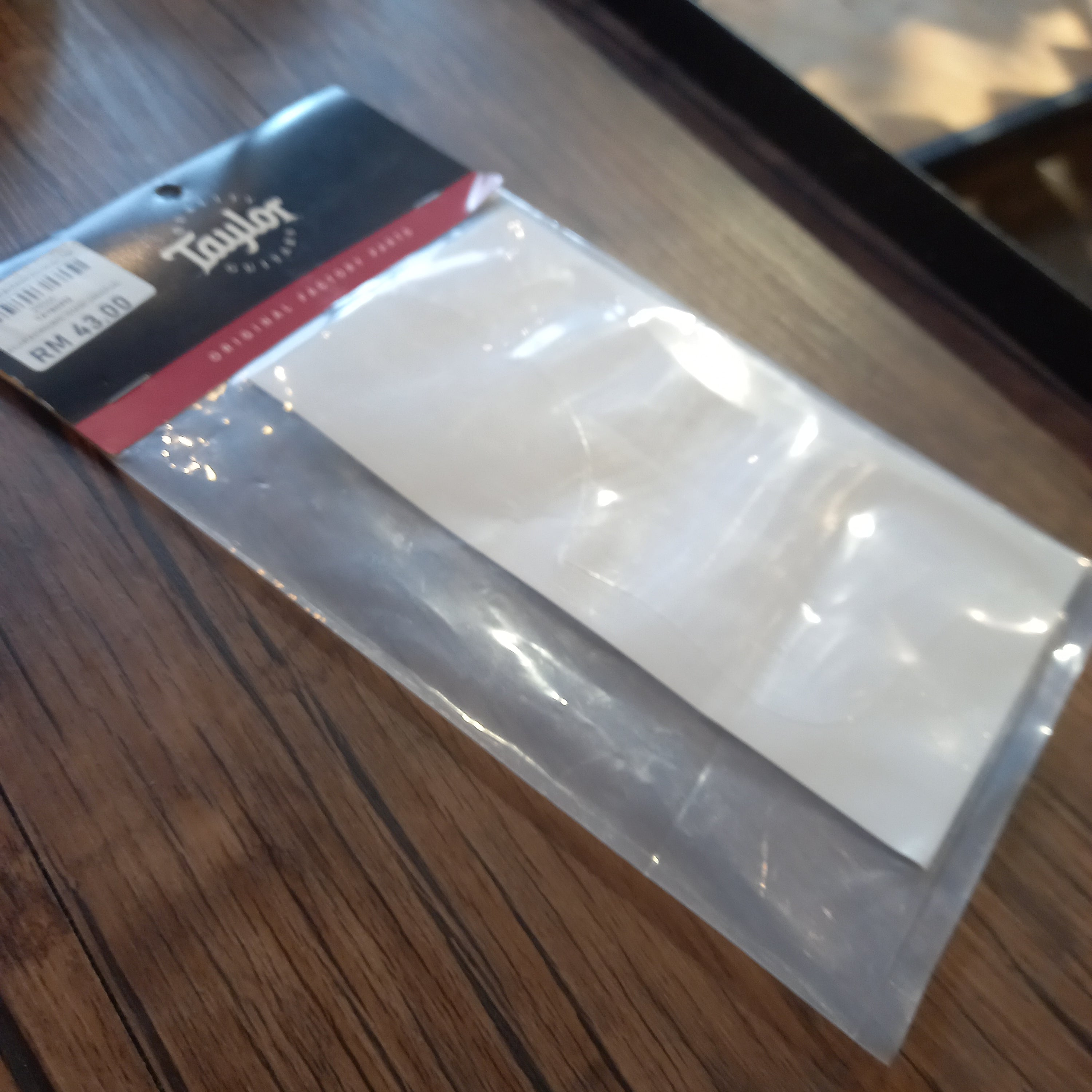 DISPLAY CLEARANCE - TAYLOR PICKGUARD, STASIC UNIVERSAL | TAYLOR , Zoso Music
