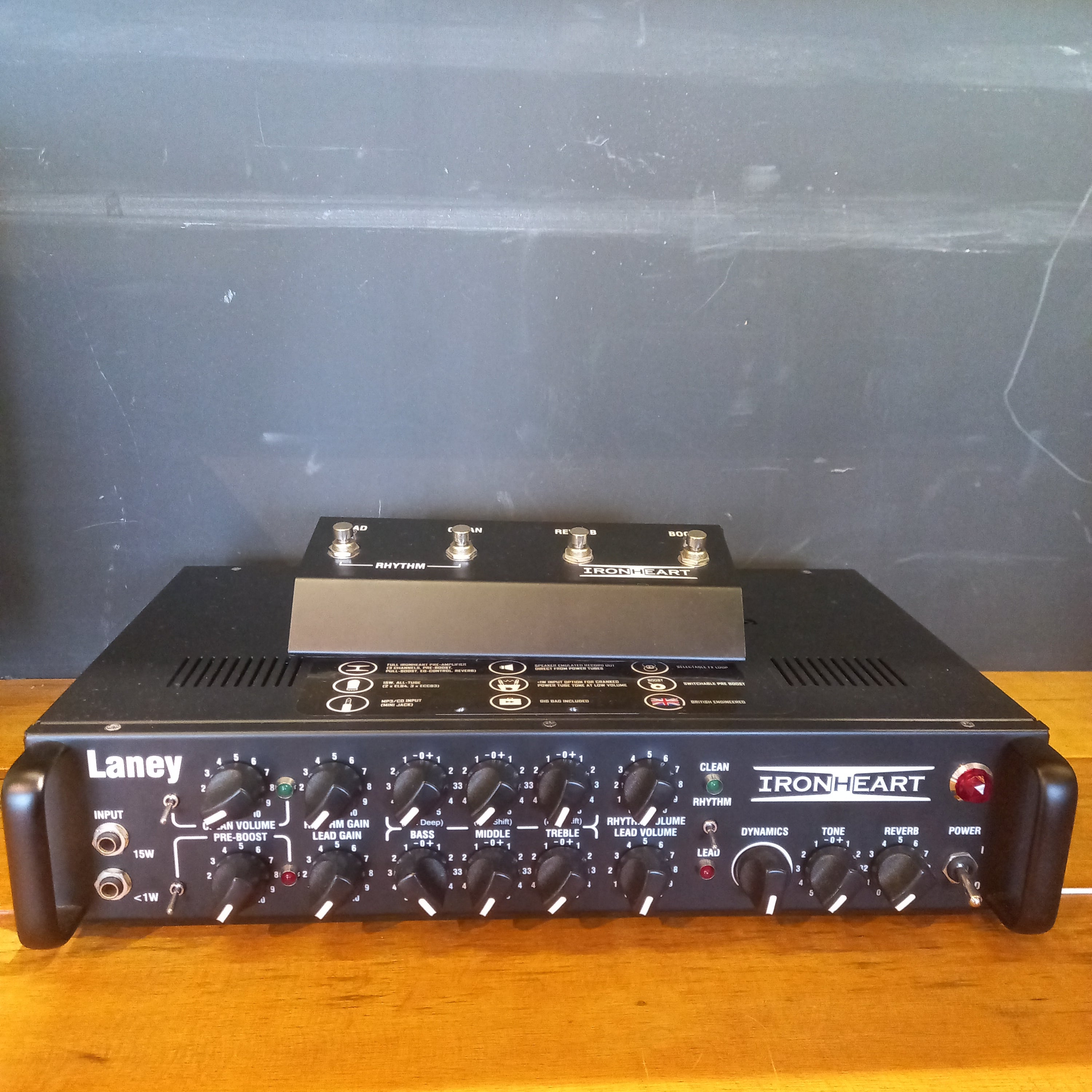DISPLAY CLEARANCE - LANEY IRONHEART STUDIO 15W TUBE RACK | LANEY , Zoso Music