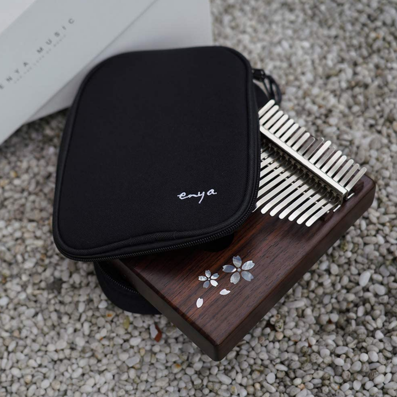 Enya EK17-R1 Kalimba Rosewood 17 Notes With Bag | ENYA , Zoso Music