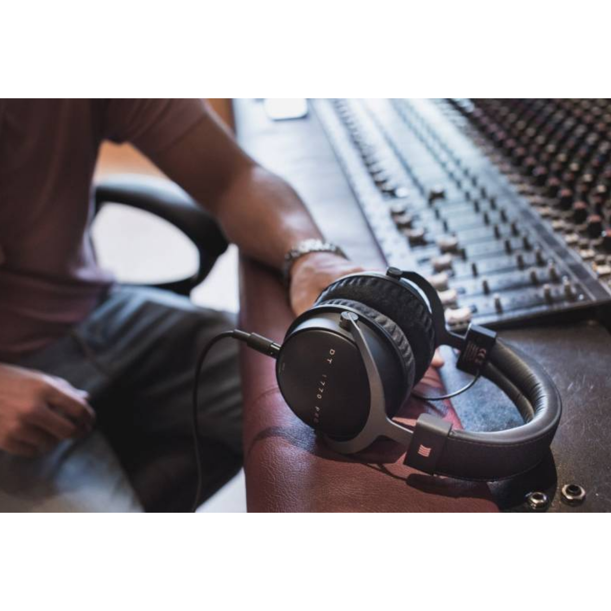 BEYERDYNAMIC DT1770 PRO 250 OHMS TESLA STUDIO REFERENCE HEADPHONE FOR MIXING MASTERING MONITORING CL | BEYERDYNAMIC , Zoso Music