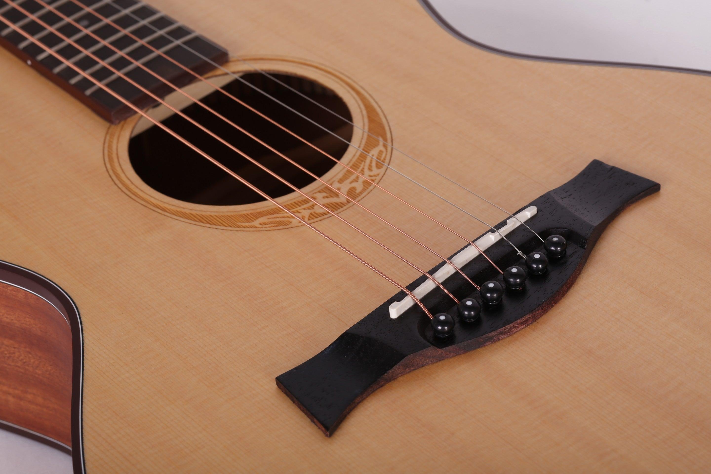 Amari AM-Mini 36" Acoustic Guitar With Tuner & 4 Band EQ | AMARI , Zoso Music