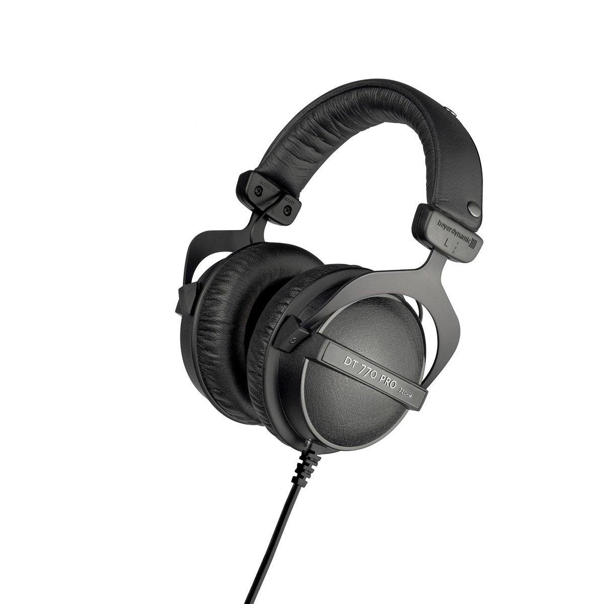 BEYERDYNAMIC DT770 PRO 32 OHMS REFERENCE HEADPHONE FOR CONTROL & MONITORING PURPOSE CLOSED BACK | BEYERDYNAMIC , Zoso Music
