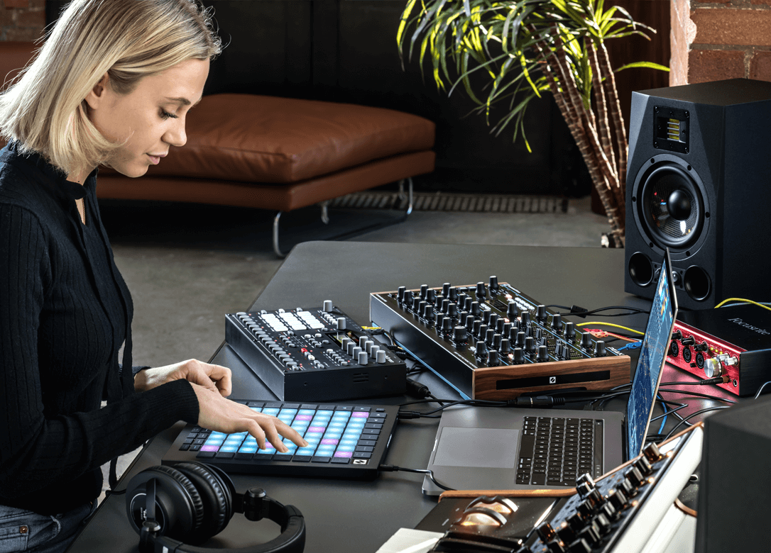 NOVATION LAUNCHPAD MINI MK3 GRID ABLETON LIVE & LOGIC CONTROLLER, NOVATION, MIDI CONTROLLER, novation-launchpad-mini-mk3, ZOSO MUSIC SDN BHD